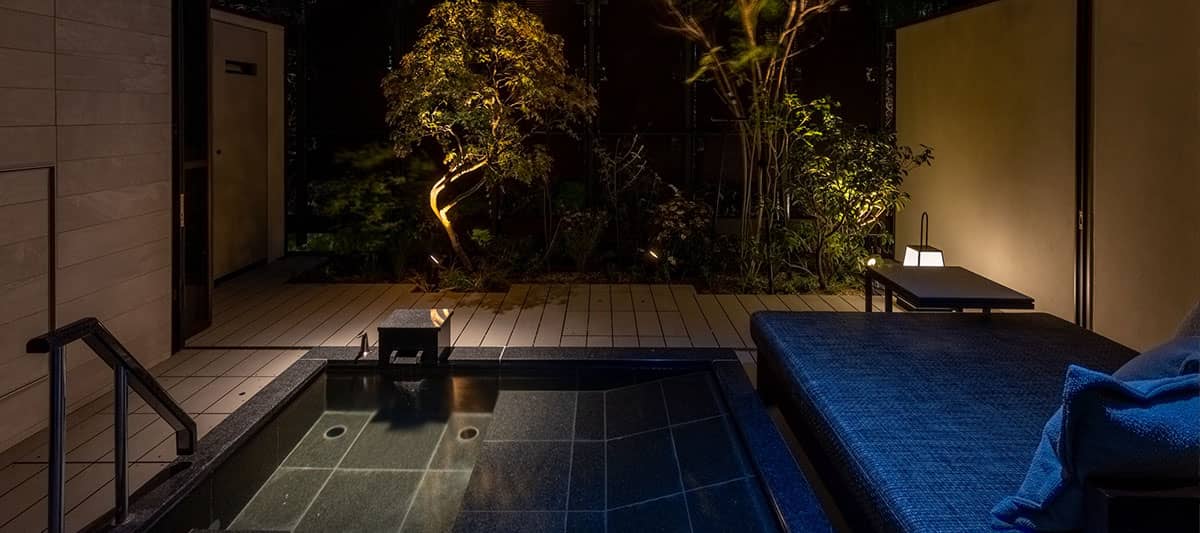 Blessed by the natural sounds of the Hatsukawa River,the scent of the ocean, and abundant hot springs.