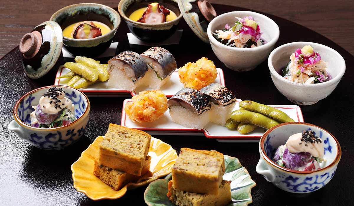 JAPANESE CUISINE DINNER 日本料理 夕食